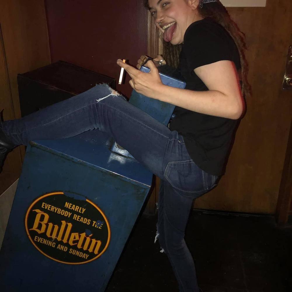 Meet your Posher, Kat
